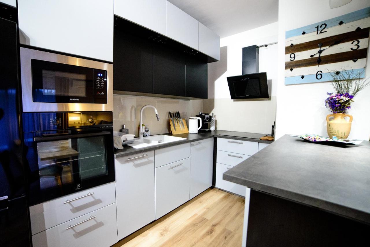 Apartamenty Via Marina Wrocław Eksteriør billede