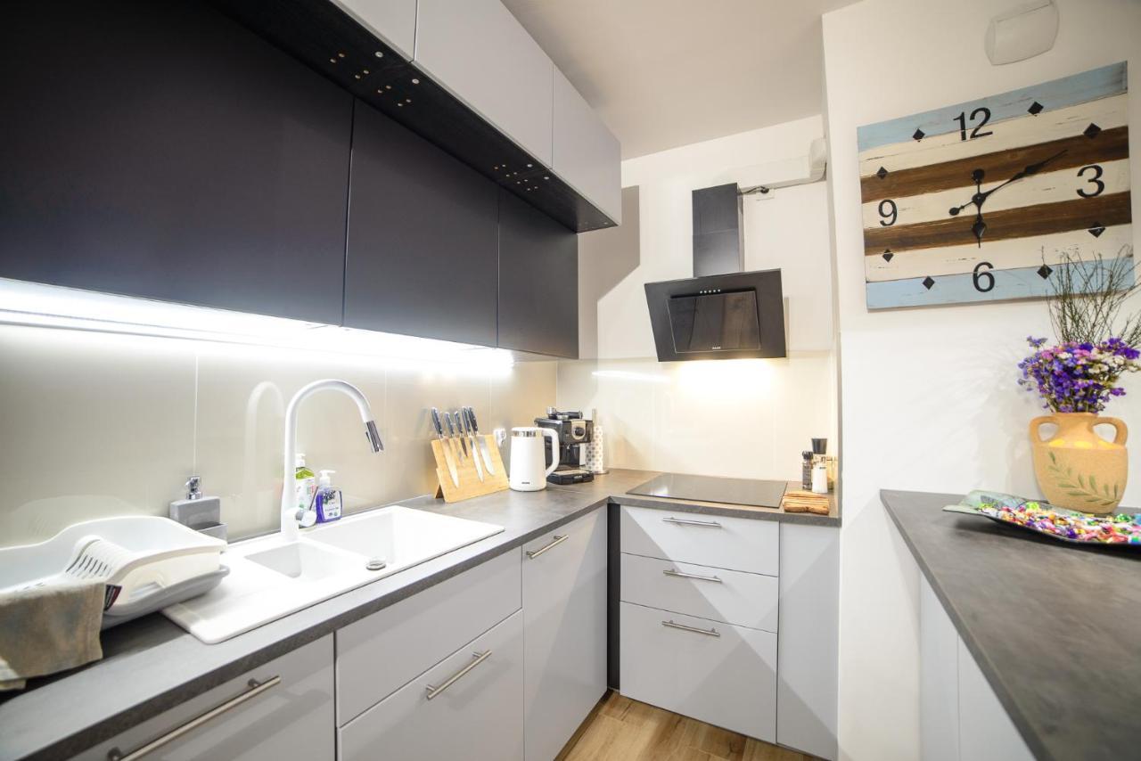 Apartamenty Via Marina Wrocław Eksteriør billede